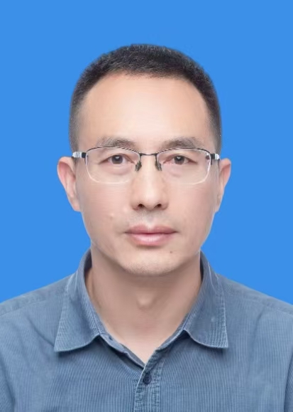 徐光华