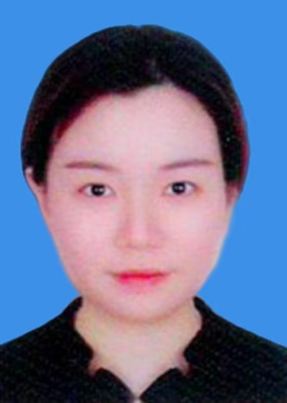 户俊婷