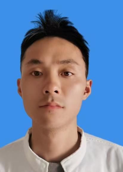 曹亮