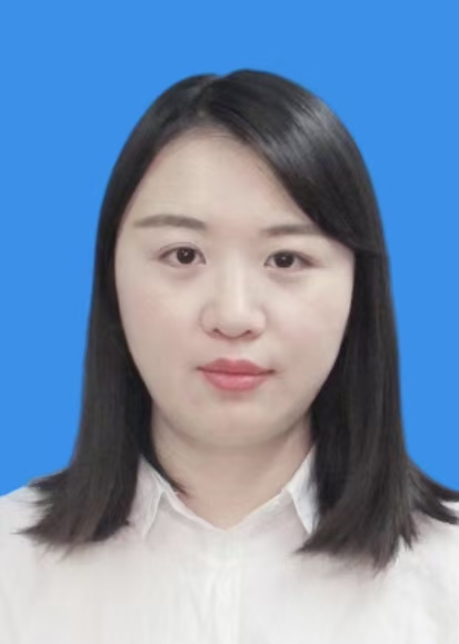 曹佳佳
