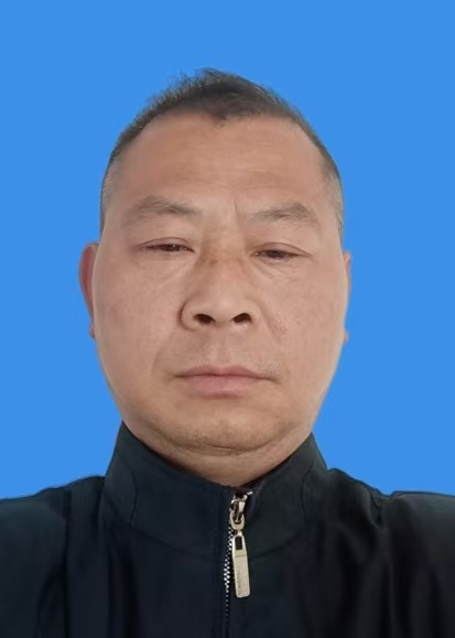 曾章富