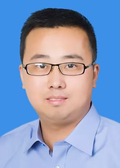 朱保龙