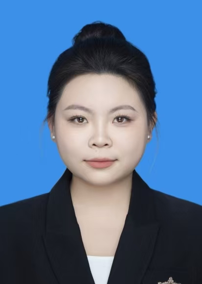 权鑫玉
