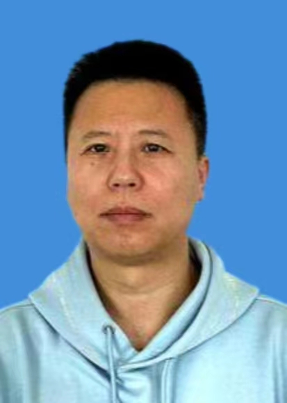 李佳