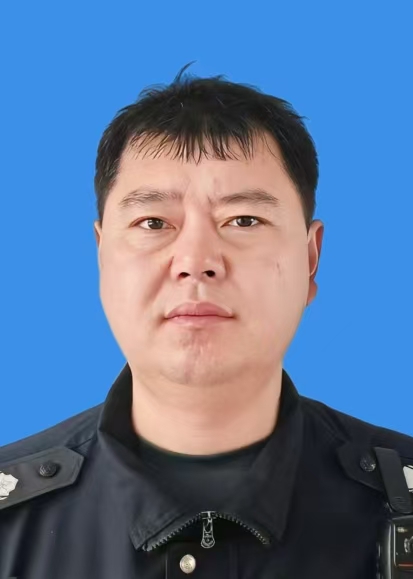 李健