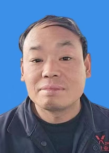 李军召