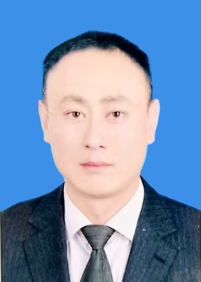 李加亮
