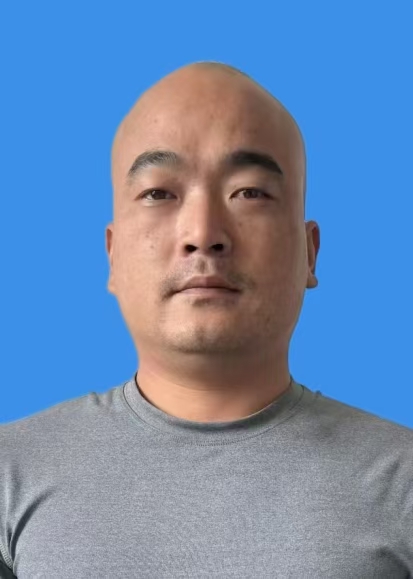 李勇