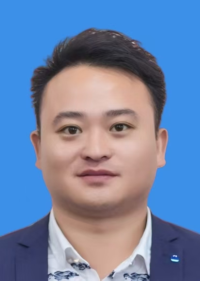 李勇