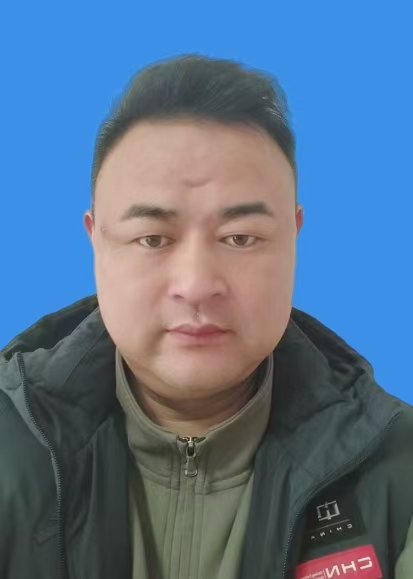 李勇