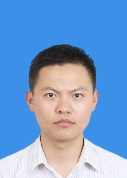 李勇