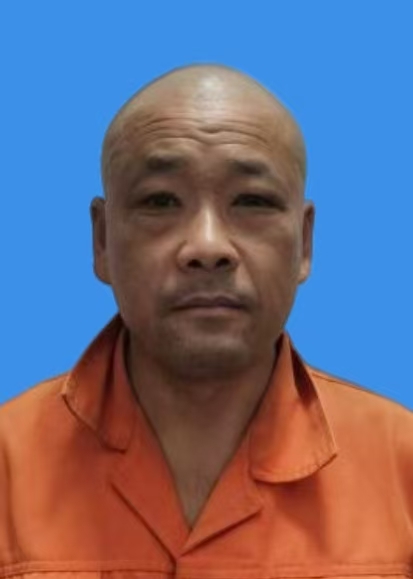 李君