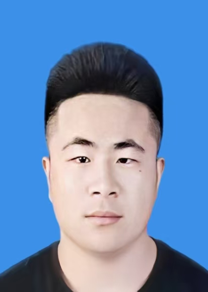 李天伦