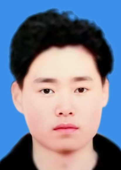 李威