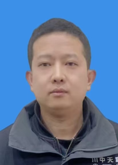 李强