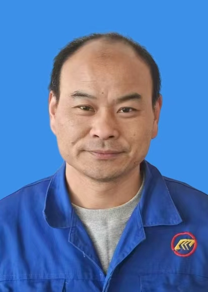 李志华