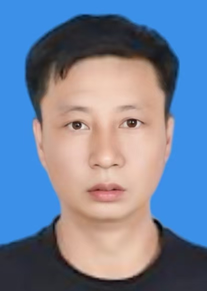 李思坤