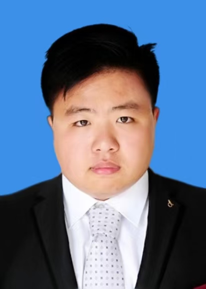 李振