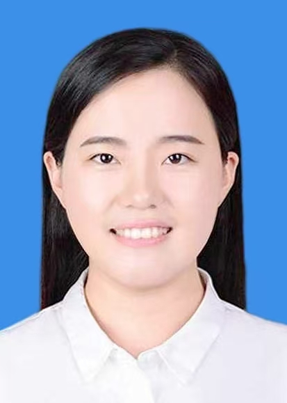 李文文