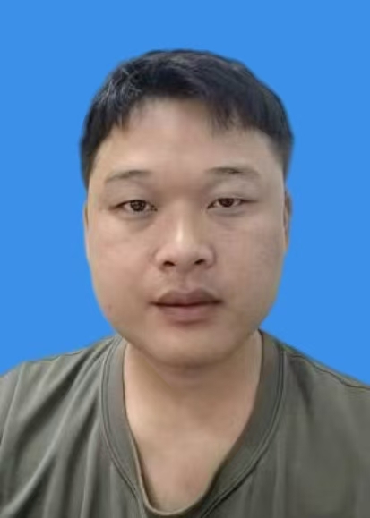 李明瑞