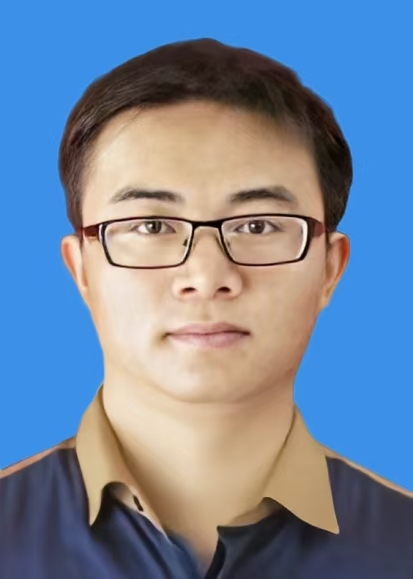 李晓栽