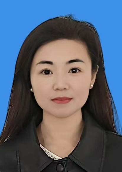 李晶
