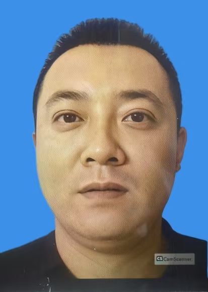 李洪伟