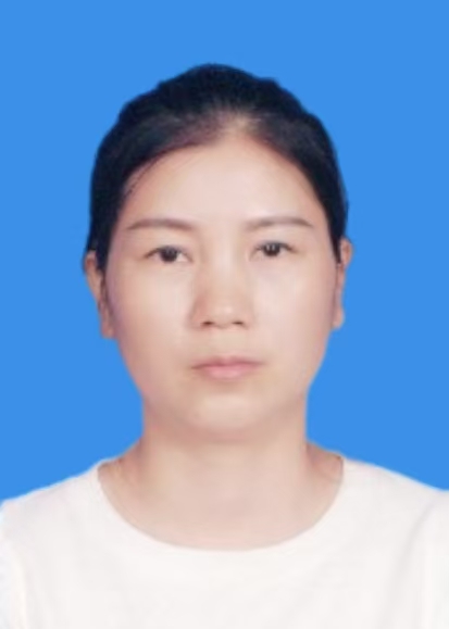 李玲