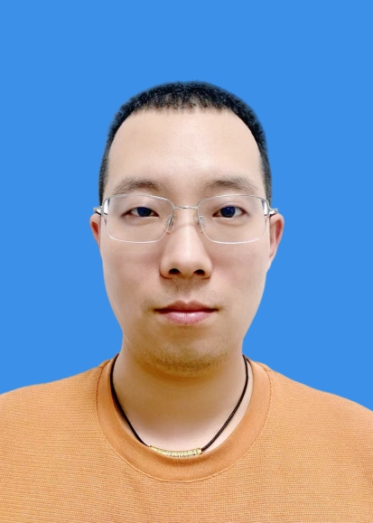 李琦铭
