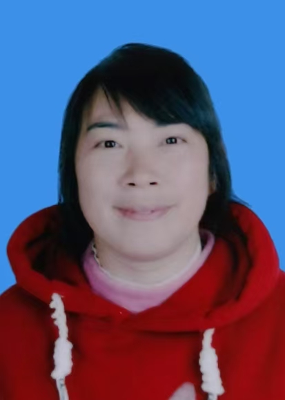 李琼