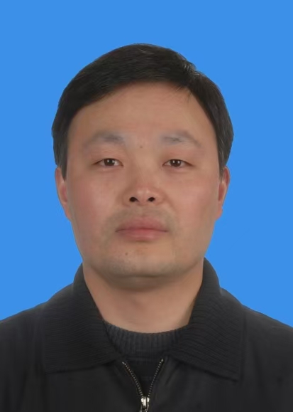 李胜洪 