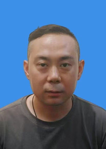 李艳杰