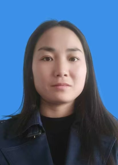 李英