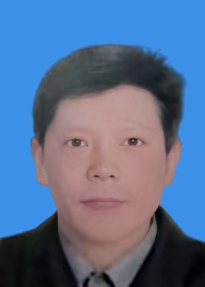 李贤伟