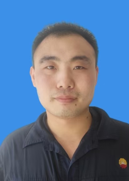 李辉