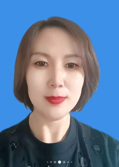 李辰丽