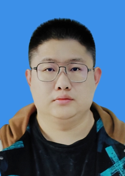 李鑫