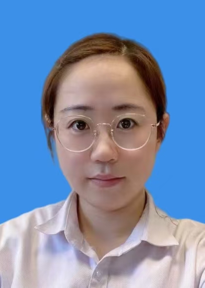 李静