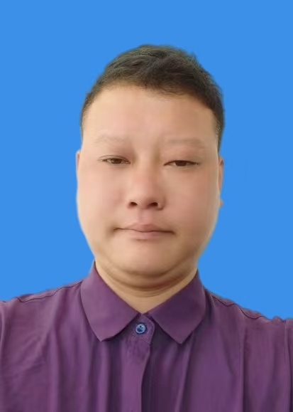 李飞