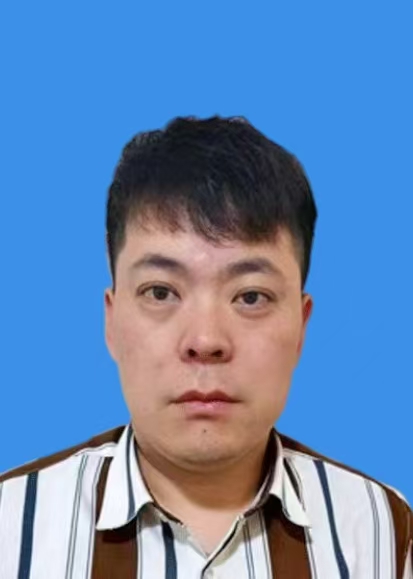 李首廷