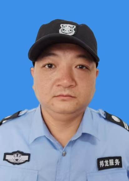 杜双双
