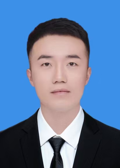 杨云