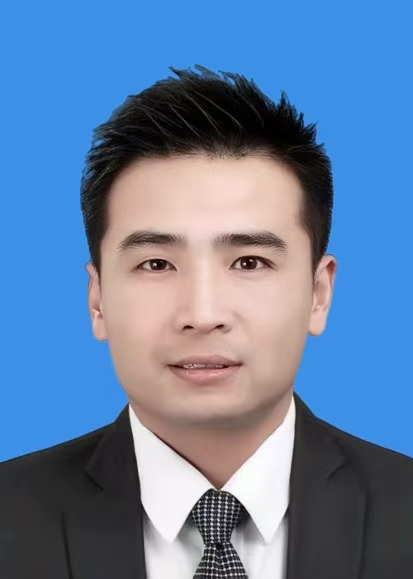 杨寅辰