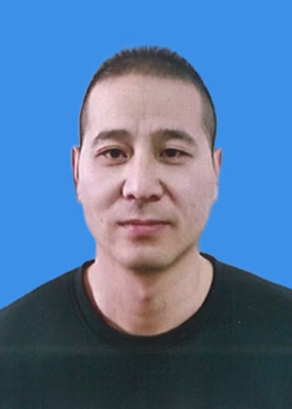 杨平