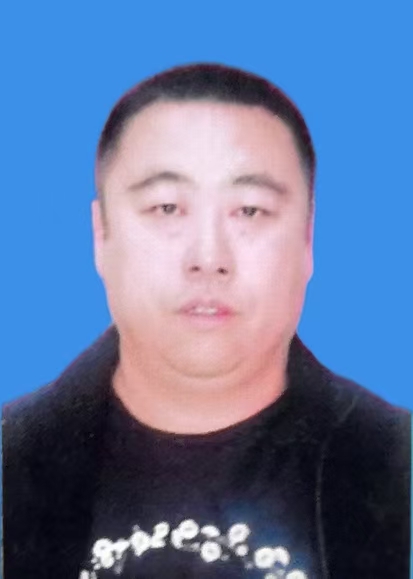 杨成军
