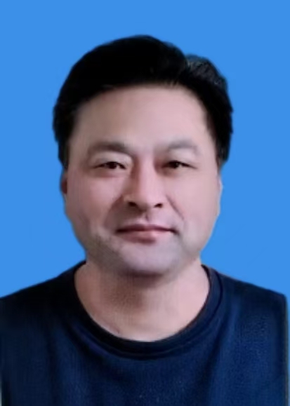 杨文革