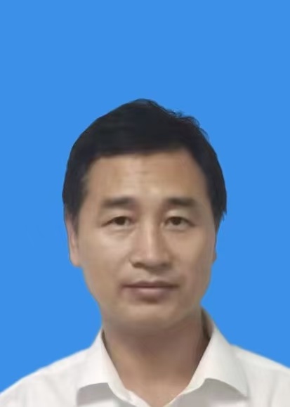 杨斌