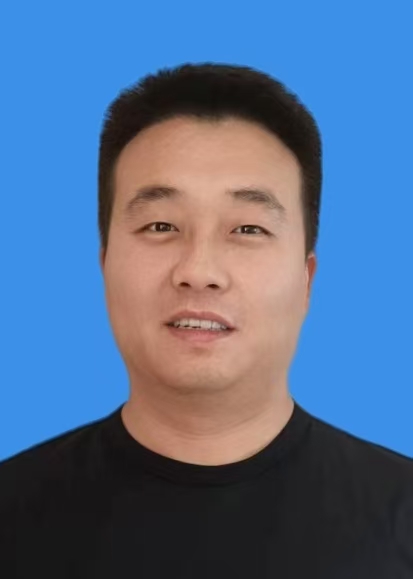 杨春雷