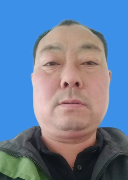 查荣贵