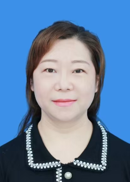 栾俊绣